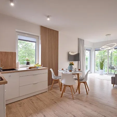 North Apartments, Pine 아파트 미엘노