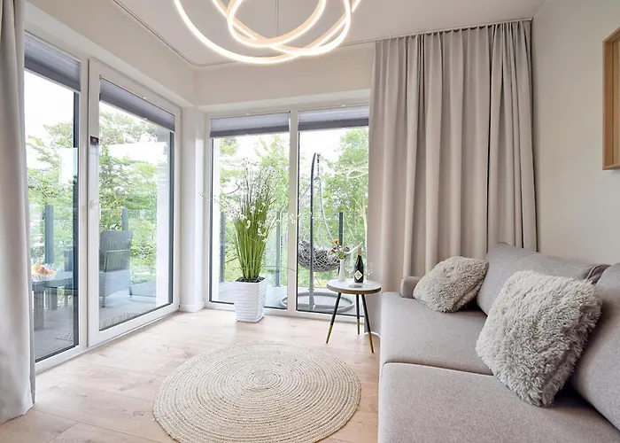 North Apartments, Pine * Мельно