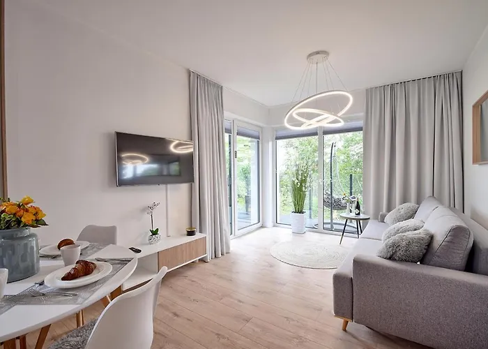 North Apartments, Pine * Мельно