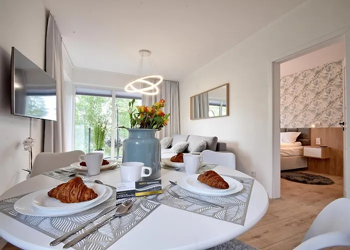 Апартаменты North Apartments, Pine Мельно